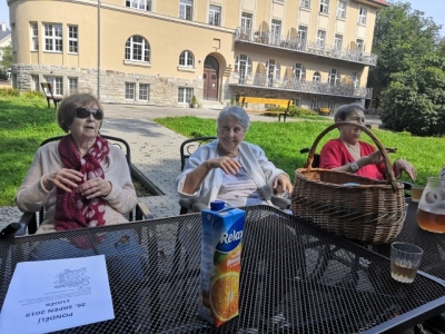 Venkovní siesta